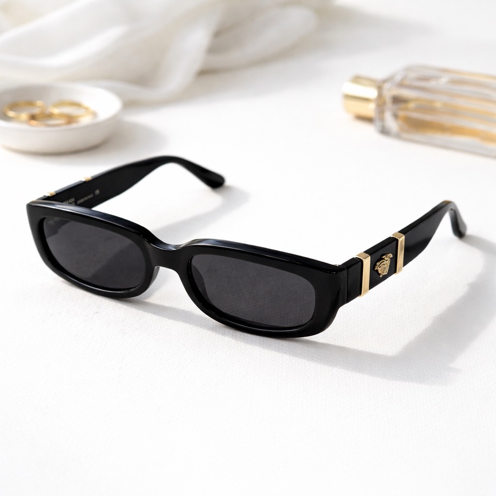 Vintage Gianni Versace‎ 293/A Sunglasses Black Rectangle Medusa Silver Italy 90s
